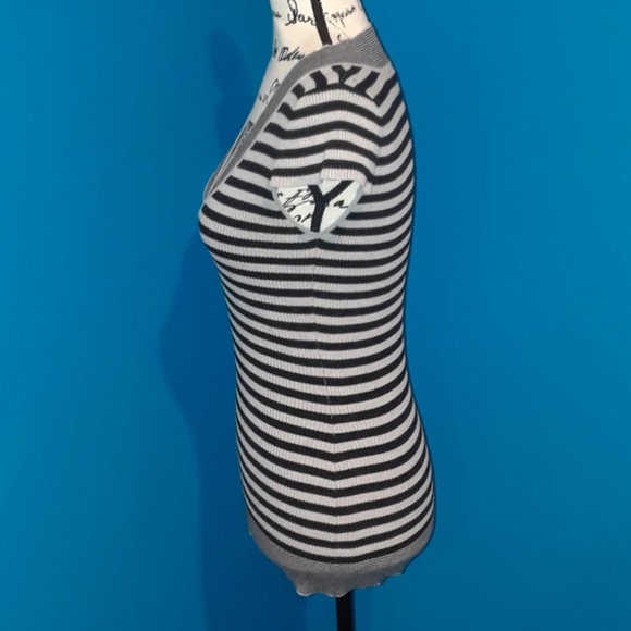 5/25.  Rue 21 Grey & Black striped ribbed sweater - Picture 4 of 8